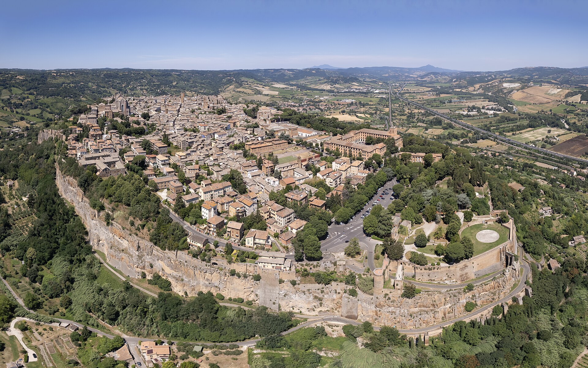 Guasto agli ascensori di Foro Boario, tecnici al lavoro a Orvieto