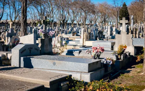 Cimiteri in Umbria, studio regionale sui contributi ai Comuni